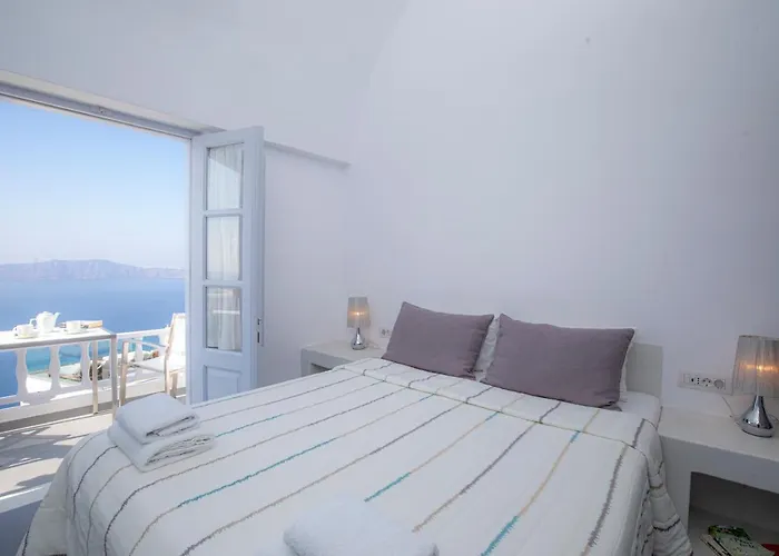 Santorini View - Caldera