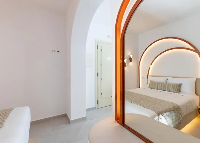 Santorini View Studios - Firostefani Caldera