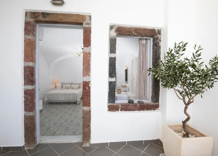 Santorini View Studios - Firostefani Caldera