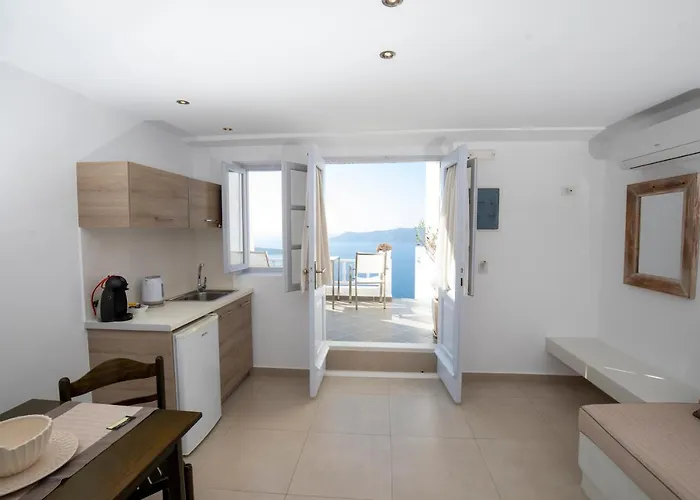 Santorini View - Caldera * 菲罗斯特法尼